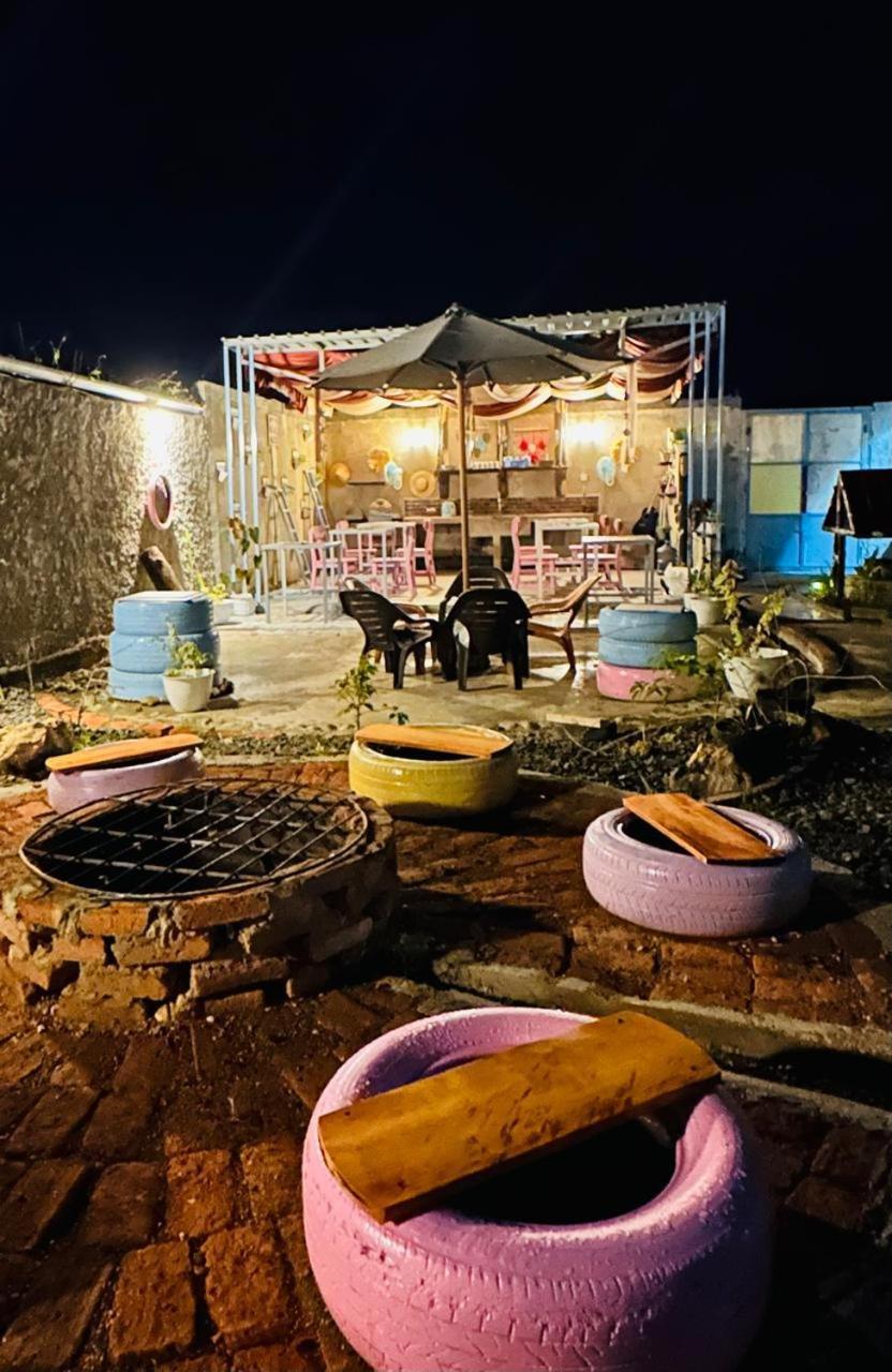 D'Flora Homestay Labuan Bajo Exteriér fotografie