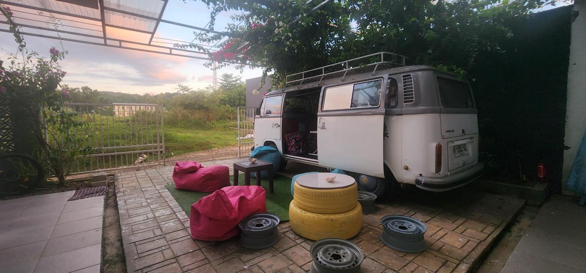 D'Flora Homestay Labuan Bajo Exteriér fotografie